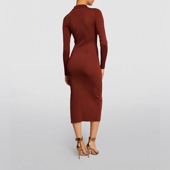 Elegant Brown Ribbed Knit Dress - Picture 4 of 9